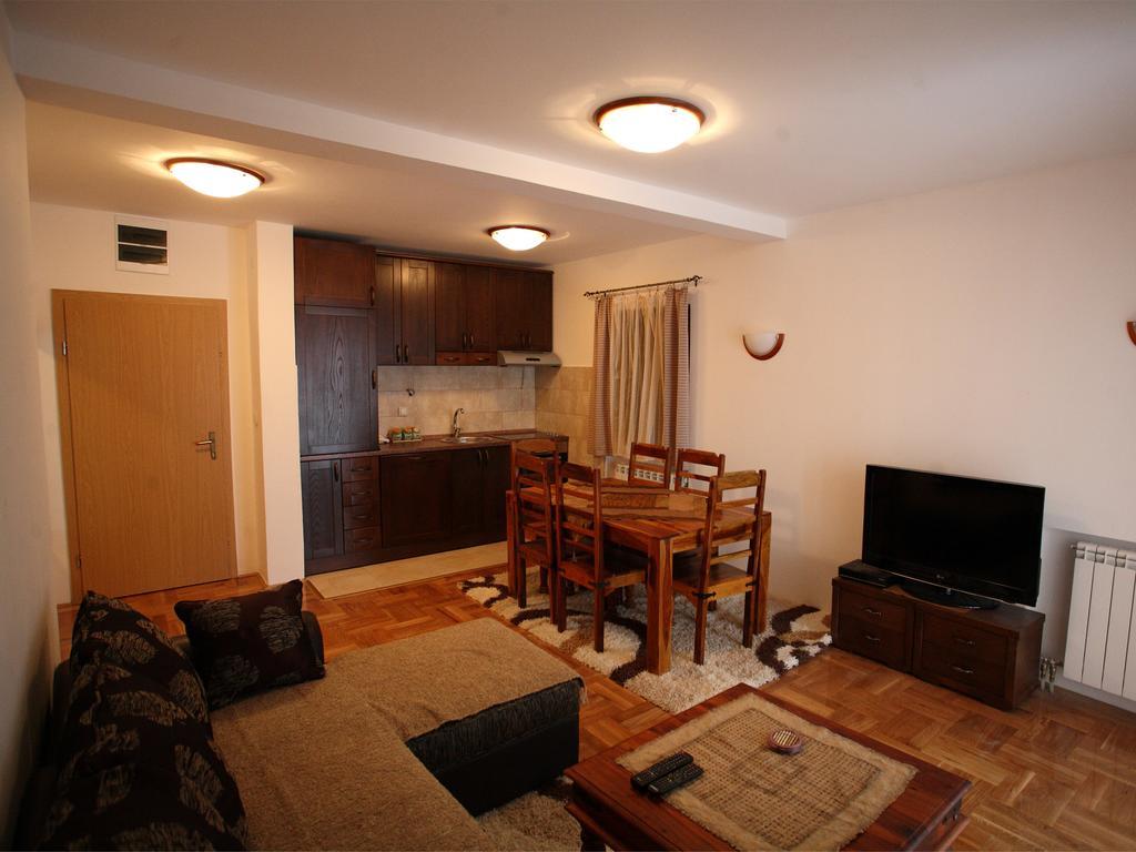 Family Apartments Žabljak Habitación foto